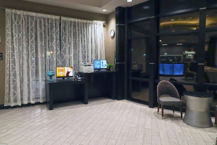 Business Center 54 of 57
